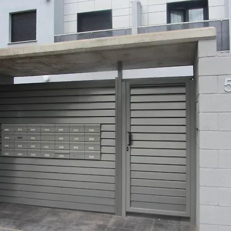 Apartment Modern Close To Centre Of Spain *